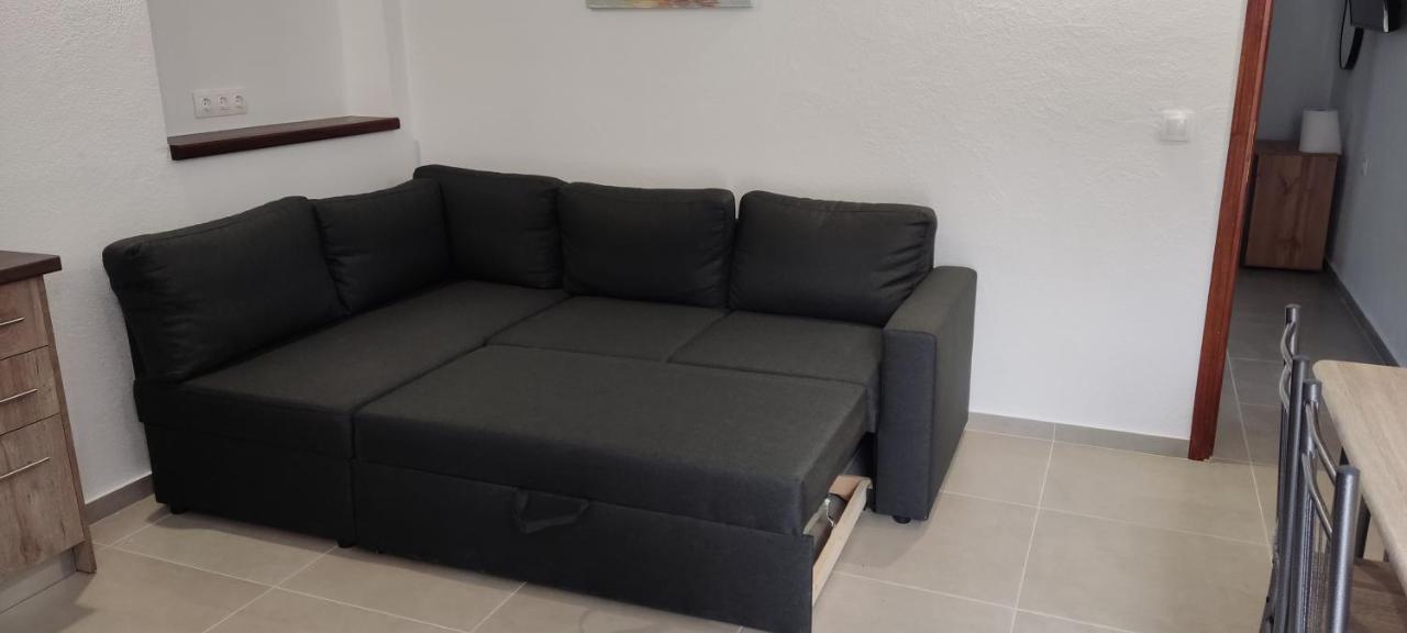 Ferienwohnung Το Στενάκι Skiathos-Stadt Exterior foto