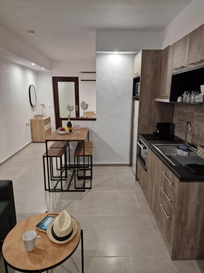 Ferienwohnung Το Στενάκι Skiathos-Stadt Exterior foto