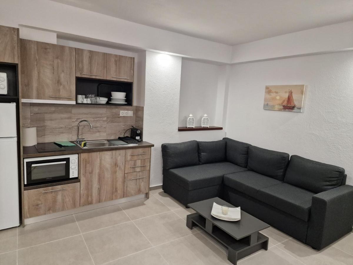 Ferienwohnung Το Στενάκι Skiathos-Stadt Exterior foto
