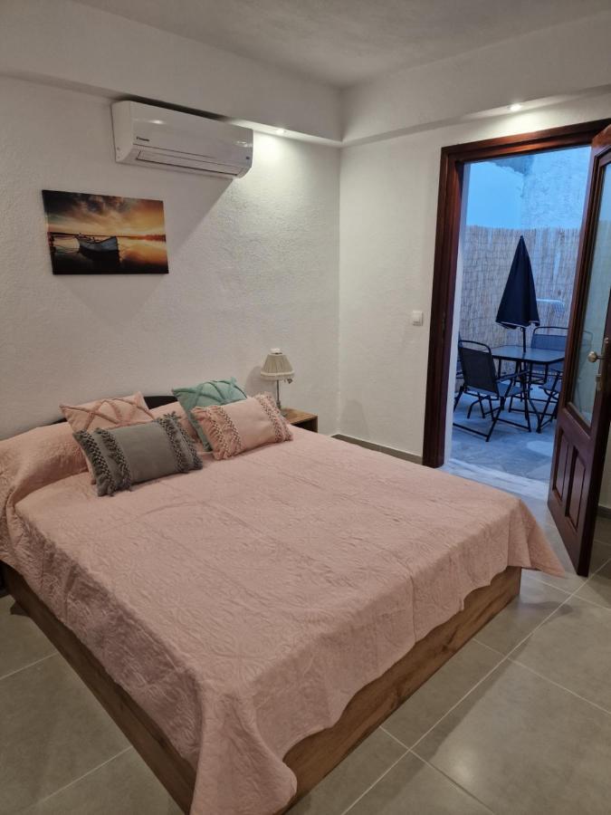 Ferienwohnung Το Στενάκι Skiathos-Stadt Exterior foto